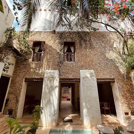 Authentic Swahili Style Villa Milele House Lamu Bagian luar foto
